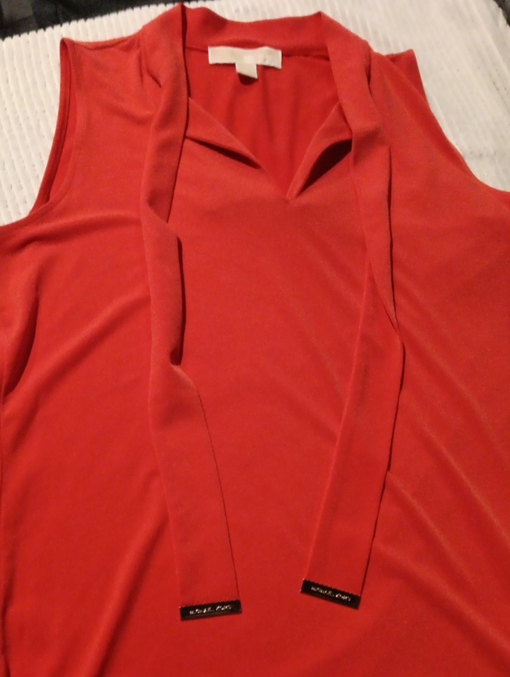 Michael Kors Red Sleeveless V-Neck Camisole with Neck Tie